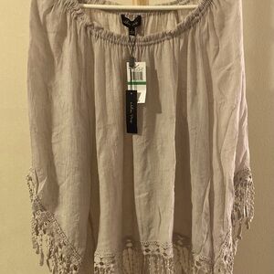 Melissa Paige Size Large Top. Color Iced Latte with embellished sleeves